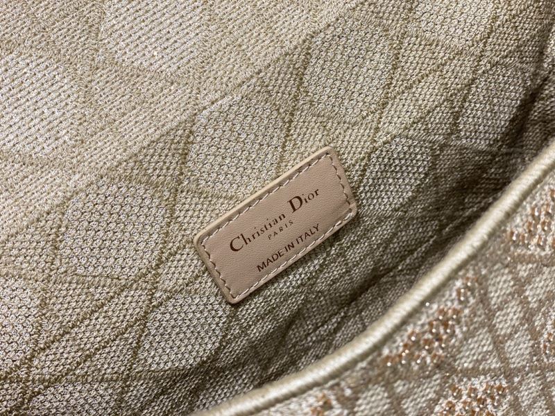 Christian Dior Montaigne Bags